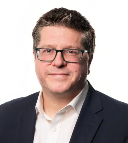 Dan Fairweather headshot