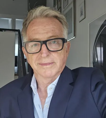 Michael White headshot